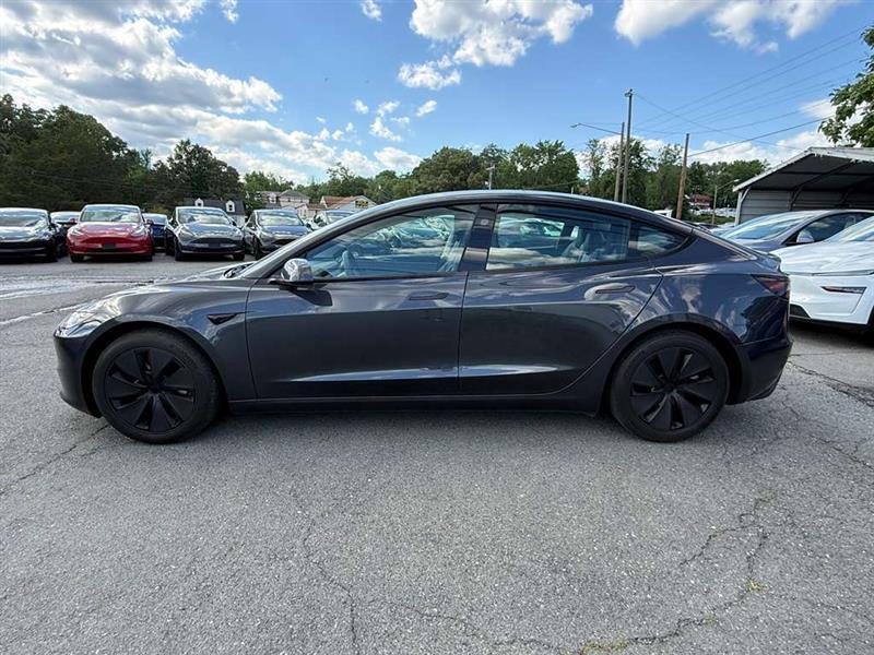 tesla model 3 2024 5YJ3E1EA1RF747806 image tesla model 3 2024 5YJ3E1EA1RF747806 image